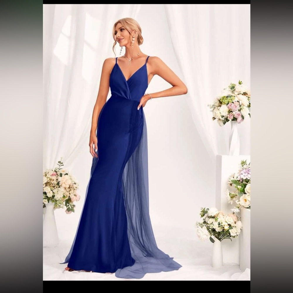 Contrast Mesh Panel Surplice Neck Cami Bridesmaid Dress